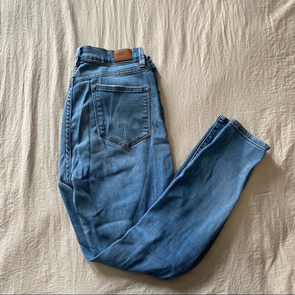 BDG denim jeans | light wash high rise twig ankle 29w 29l